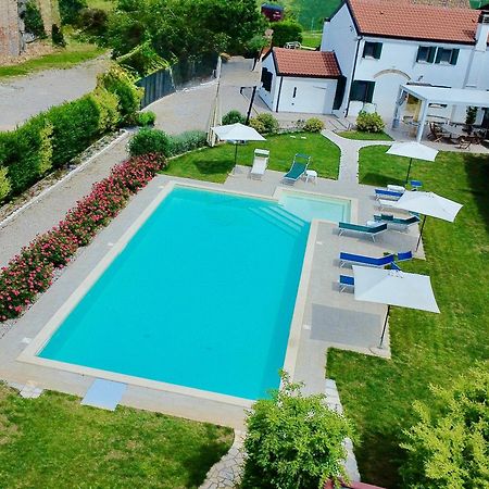 Adria Bnb Buitenkant foto