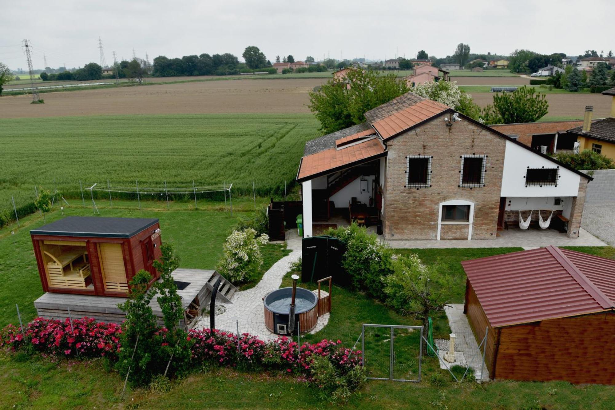 Adria Bnb Buitenkant foto