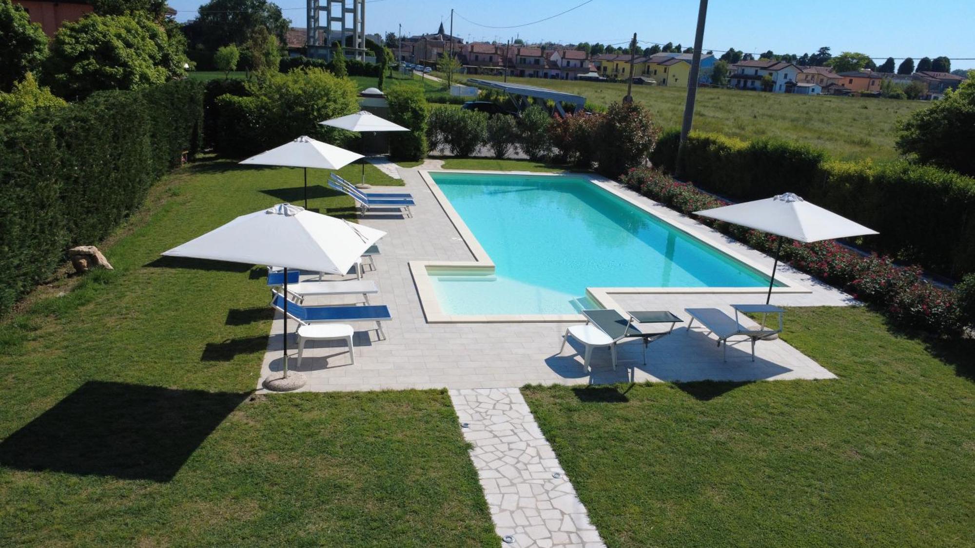 Adria Bnb Buitenkant foto
